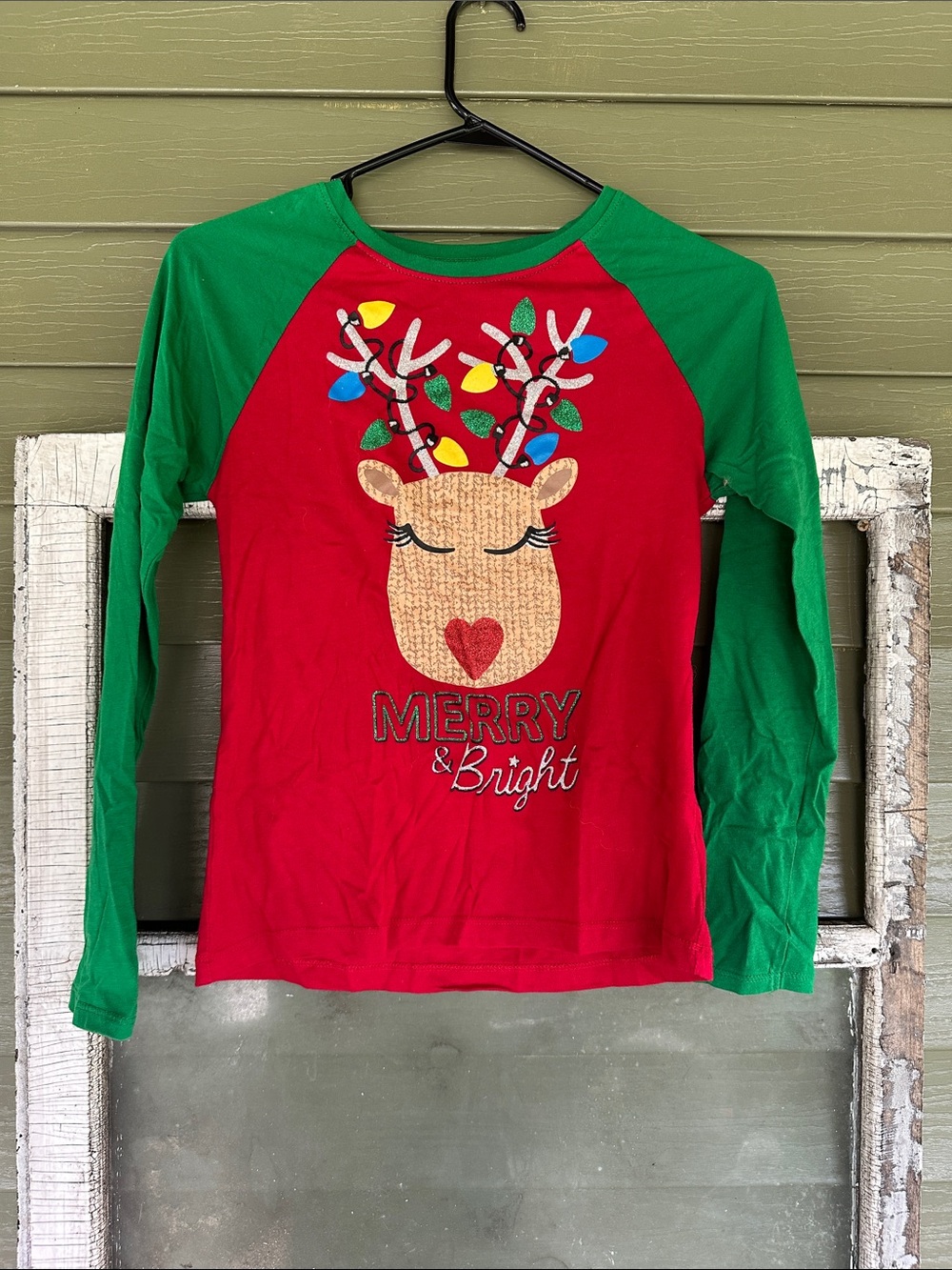 Holiday Time Red & Green Reindeer 'Merry & Bright' Long Sleeve Top